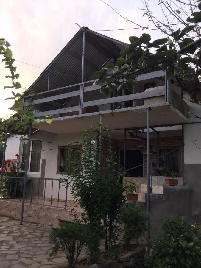 Mera Hostel Partskhanaqanevi Eksteriør bilde